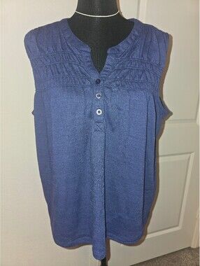 Juniper + Lime Sleeveless Navy Blue Top PXL